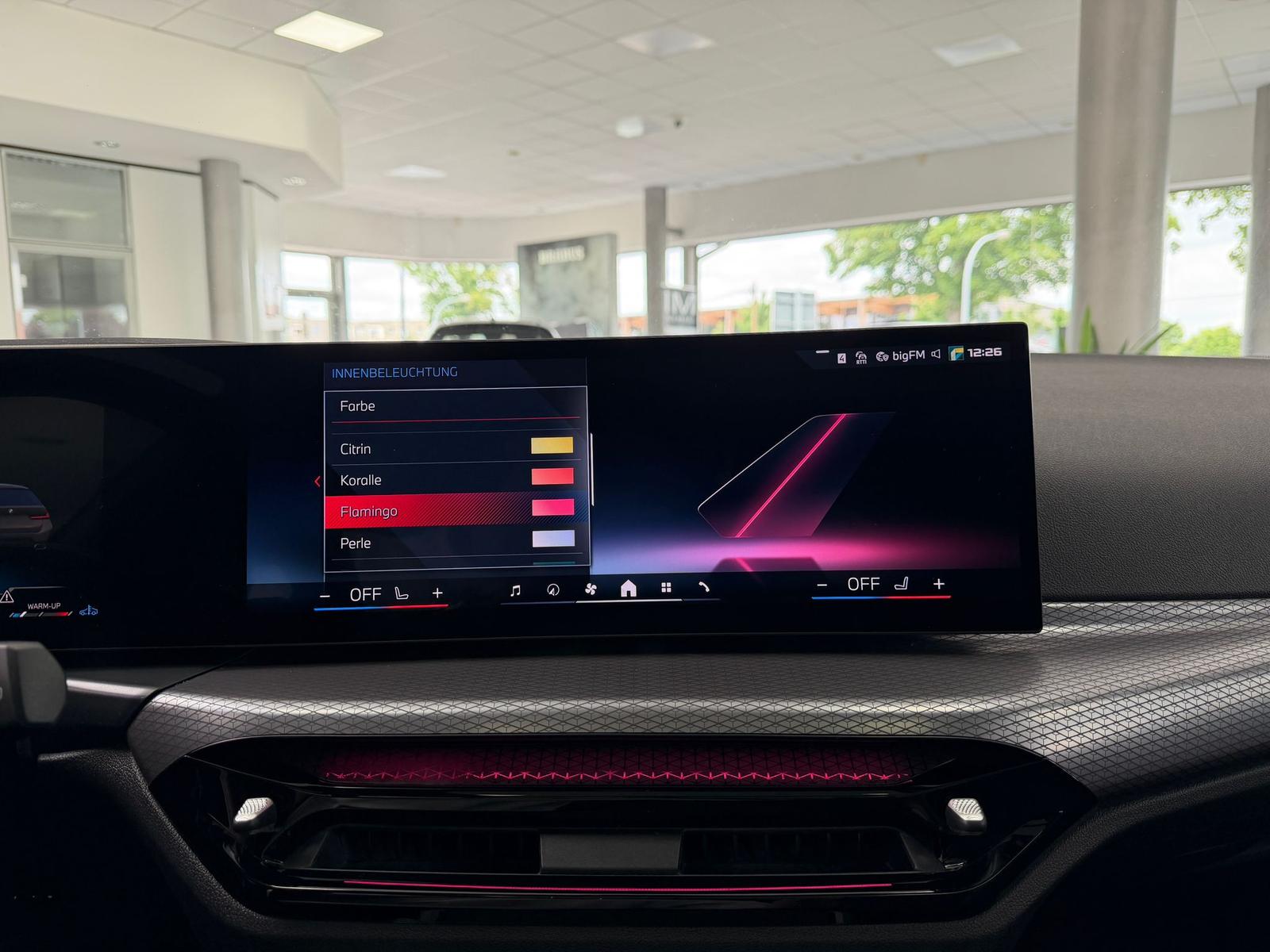 BMW M340i Touring xD*SHADOW*PANO*HUD*ACC*KEYL*360°