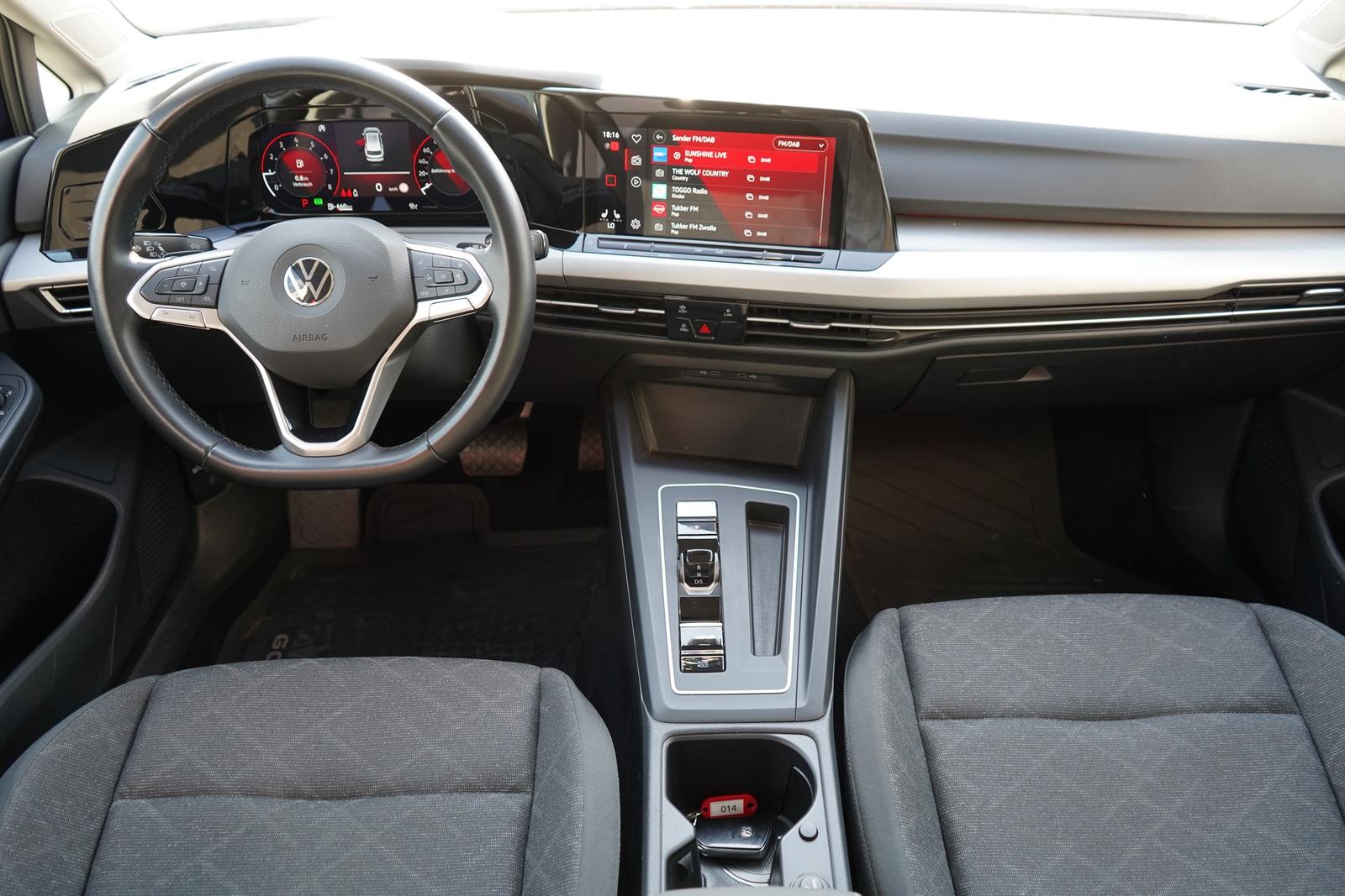 Volkswagen Golf VIII Variant 1.0 eTSI DSG Life LED ACC Navi, миниатюра 10