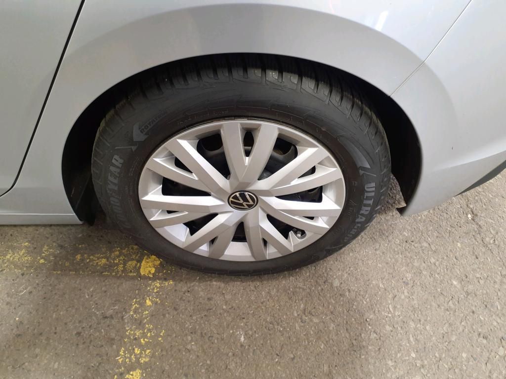 Volkswagen Golf Life 1.5 TSI PDC*Tempo*Klima*NAV*SH