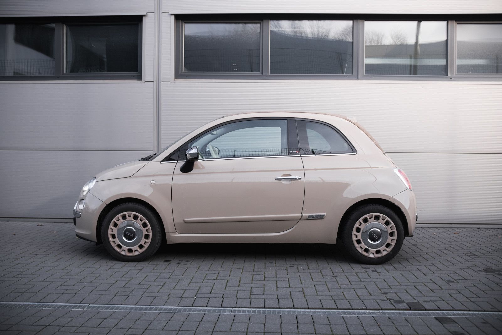 Fahrzeugabbildung Fiat 500C Cabrio Sport-Klima-PDC-Sitzheiz.-Blue&Me