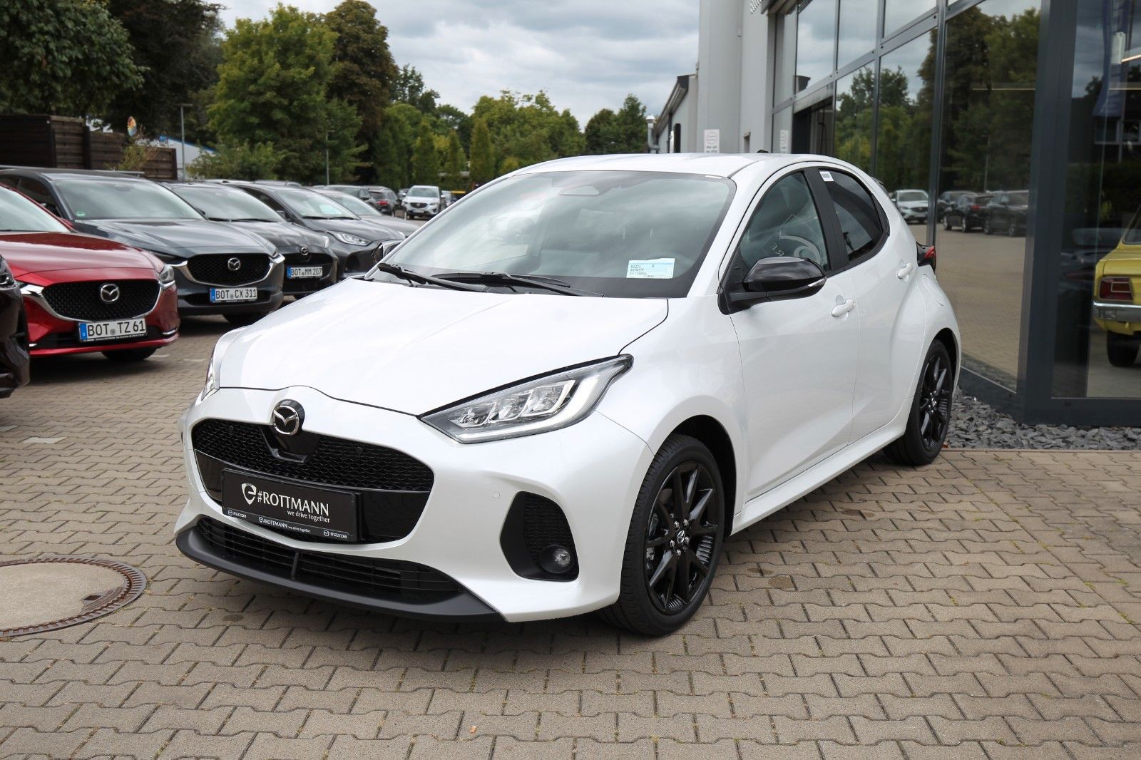 Mazda 2 Hybrid - Bild 2