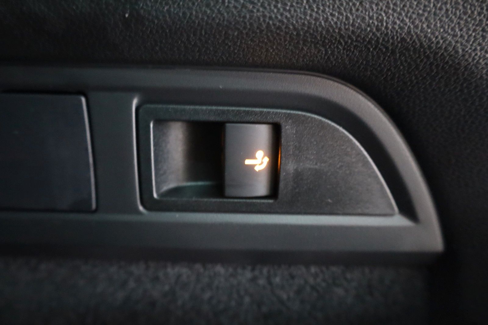 Fahrzeugabbildung SKODA Kodiaq Sportline 4x4,DSG, ACC, Matrix+WR, AHK el