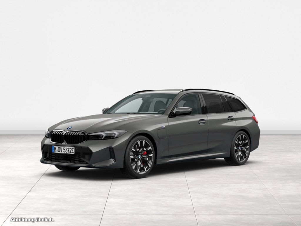 Image of BMW 330