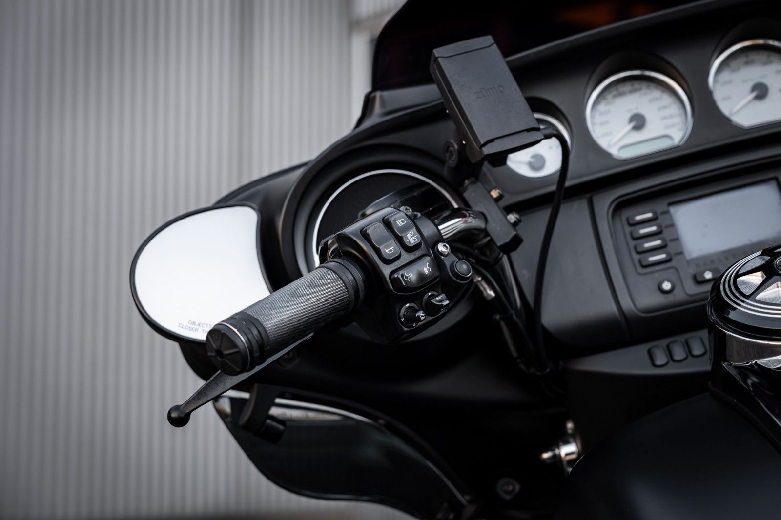 Fahrzeugabbildung Harley-Davidson FLHX Street Glide 103 CUI- KESSTECH -