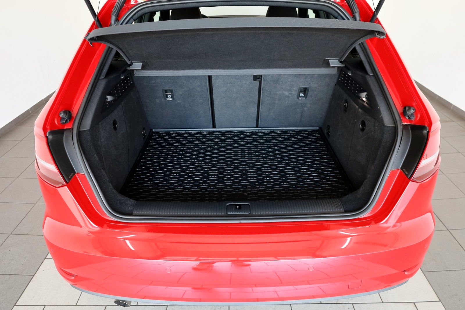 Fahrzeugabbildung Audi A3 Sportback 30 TDI Navi,Xenon,SH,PDC,Allwetter