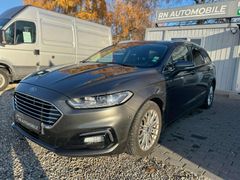 Fahrzeugabbildung Ford Mondeo Hybrid Titanium LED Spur Automatik Kamera