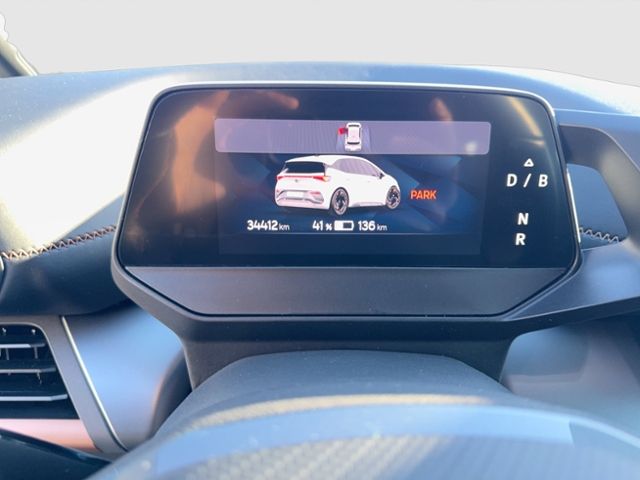 Born PILOT XL TECH M PAKET KAMERA ACC DAB+ KLIMA