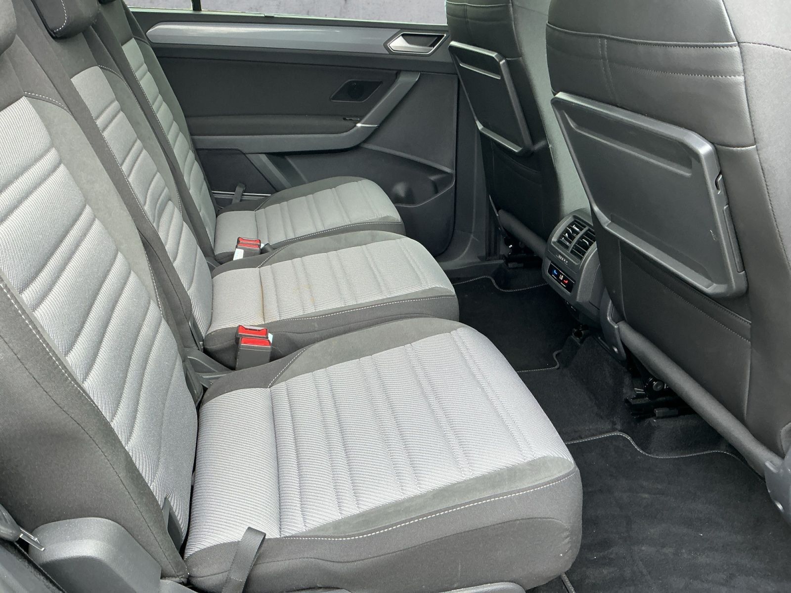 Volkswagen Touran - Bild 14