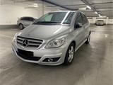 Mercedes-Benz B 200 B -Klasse B 200 - Mercedes-Benz B 200 in München
