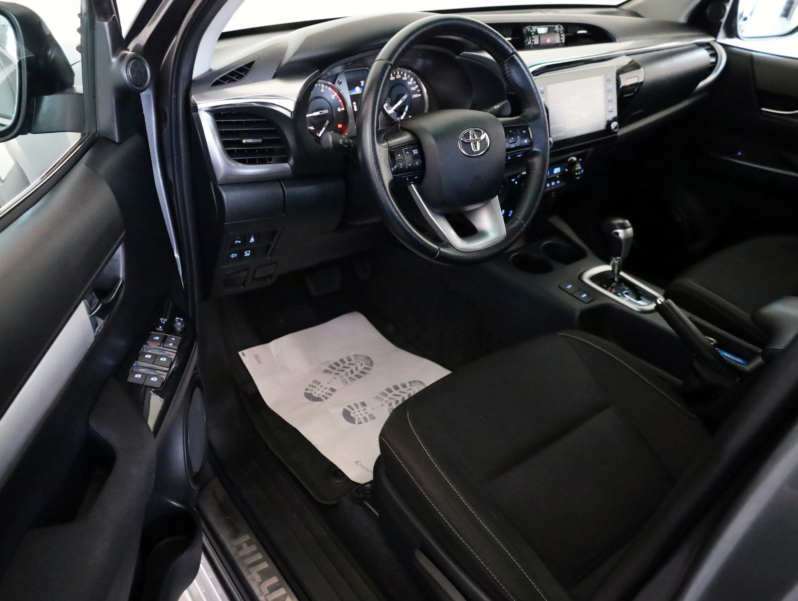 Fahrzeugabbildung Toyota Hilux Executive 2.8D-4D 4x4,Navi,Kamera,ACC,AHK