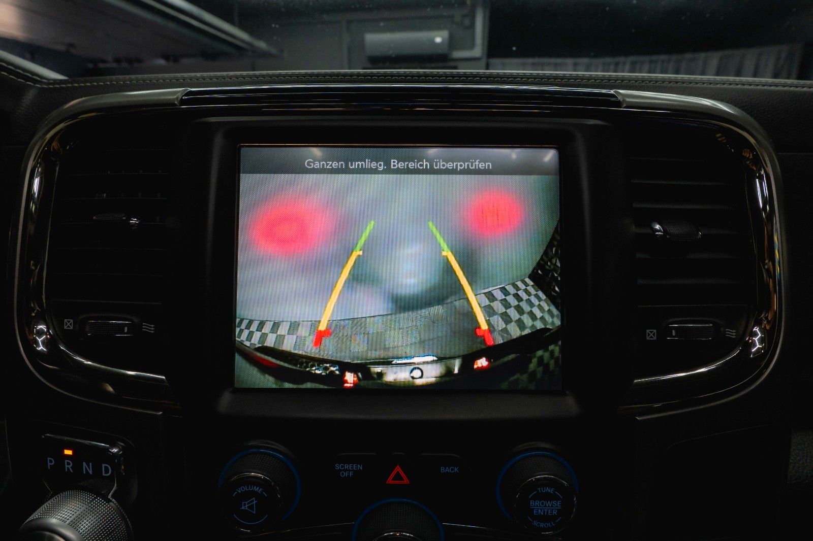 Fahrzeugabbildung Dodge RAM 5.7 V8 HEMI 4x4 Sport OFFROAD NightPaket 19%