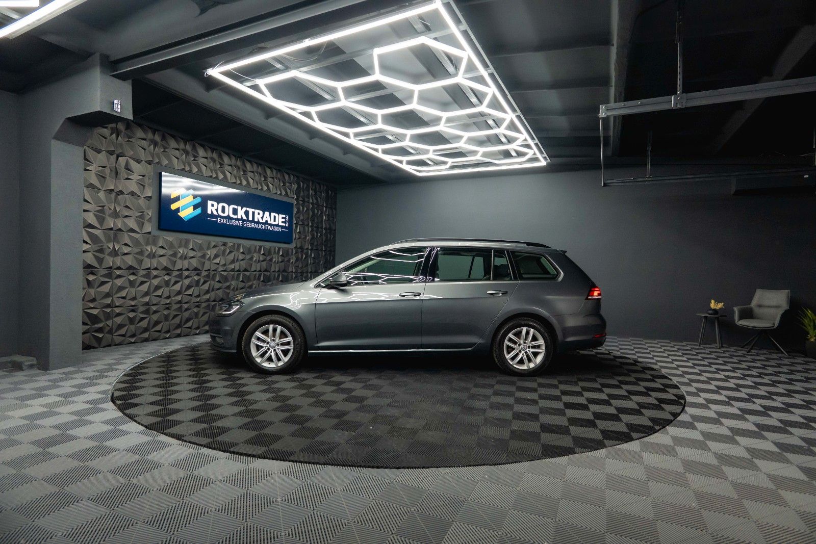 Fahrzeugabbildung Volkswagen Golf VII Variant Comfortline Autom. *ACC*LED*19%