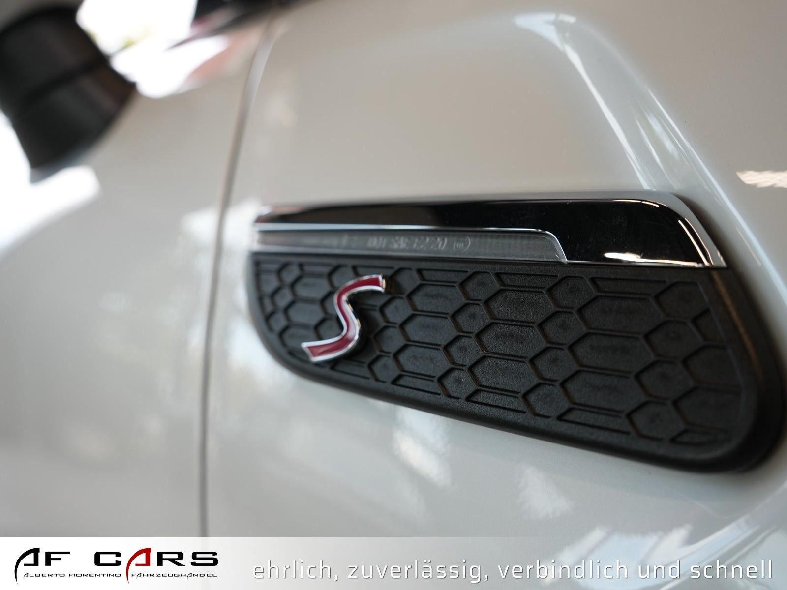MINI Cooper S Cabrio JCW Trim LED ACC Navi Kamera 
