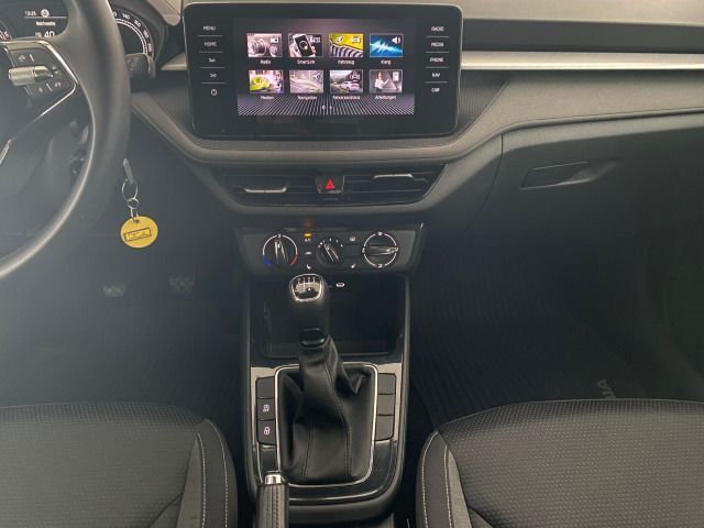 Fabia IV Tour 1.0 TSI NAVI+KLIMA+SHZ+EPH