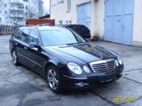 Mercedes-Benz E 500 T AVANTGARDE Vollausstattung!