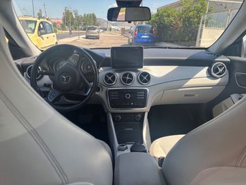 Mercedes CLA 220 - 6