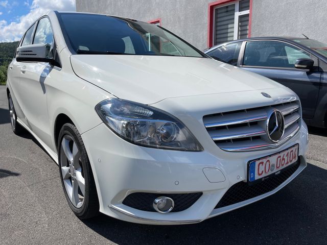 Mercedes-Benz B 200 CDI Klimaaut.|Navi|Tempomat|SHZ|Start/Stop