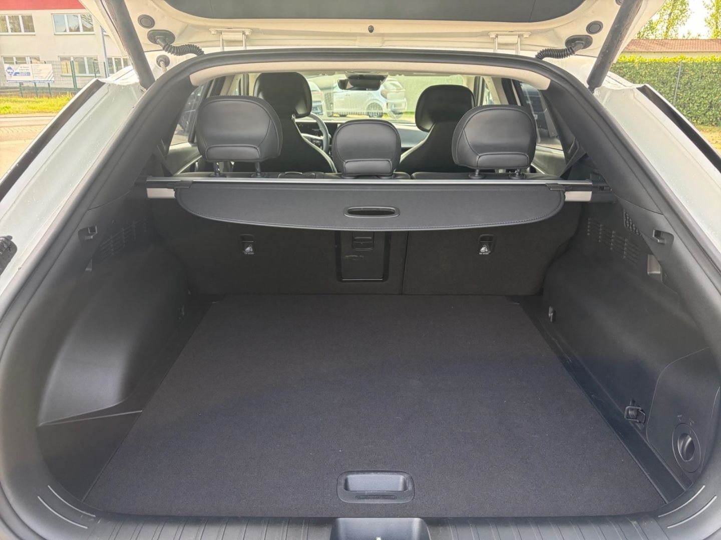 Fahrzeugabbildung Kia EV6 Earth 2WD, Komfortpaket,Wärmepumpe,Soundsy.