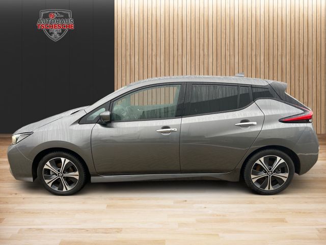 Nissan Leaf N-Connecta 40kw/h 360° NC SHZ Pro Pilot