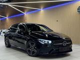 Mercedes-Benz CLA 220 Shooting Brake AMG LINE*RFK*JUNGE STERNE - : Junge