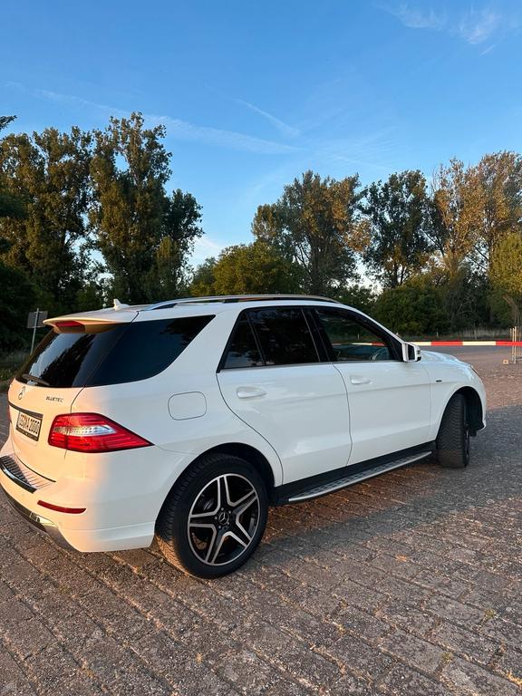 Mercedes-Benz ML 350