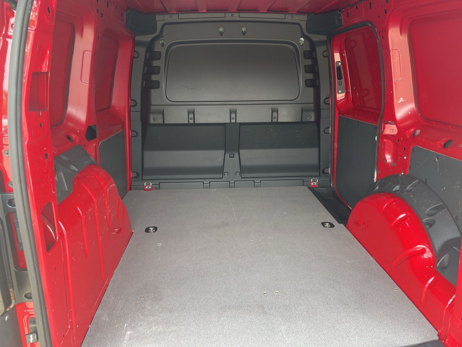 Caddy Cargo TDi Navi Kamera Klima