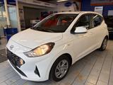 Hyundai i10 Select - Hyundai i10: Select