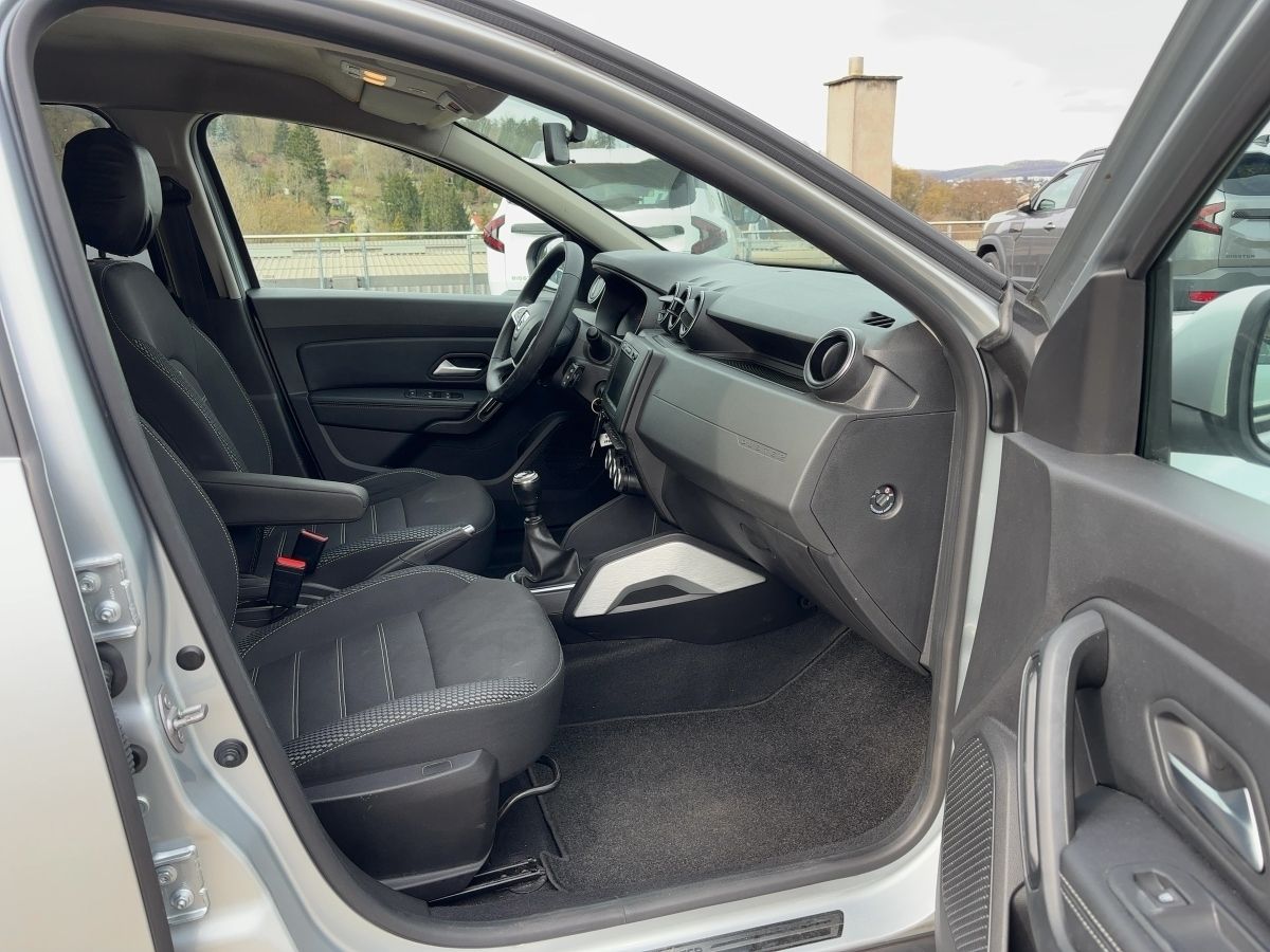 Fahrzeugabbildung Dacia Duster Prestige TCe 130 2WD GPF