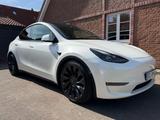 Tesla Model Y Performance / Batterie Zertifikat / AHK  - Tesla Model Y von privat