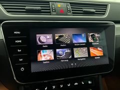 SKODA Superb Combi 2.0 / AHK / CARPLAY / LED / MEMORY SKODA Superb Combi 2.0 / AHK / CARPLAY / LED / MEMORY