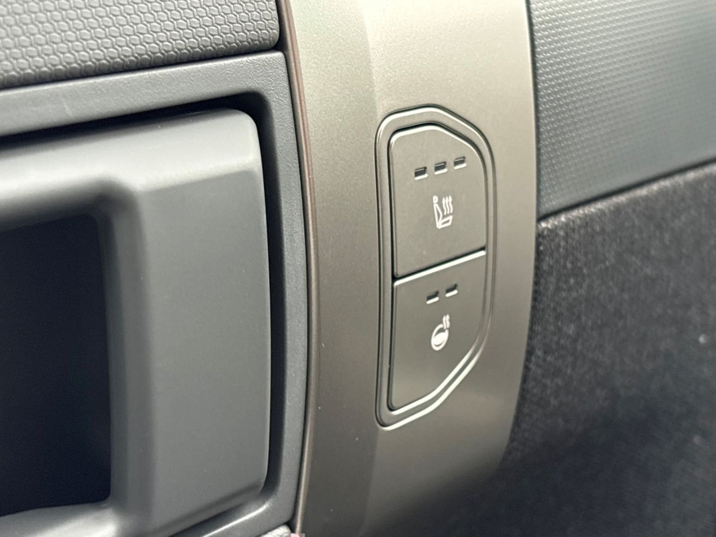 Fahrzeugabbildung Kia EV3 150 kW GT-line HUD Navi Leder Digitales Cock