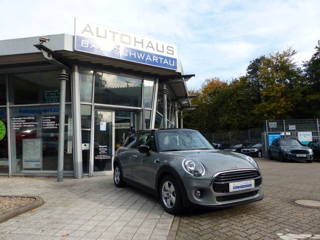 MINI Cooper 5-türig Aut., Navi, Driving Assistent uvm