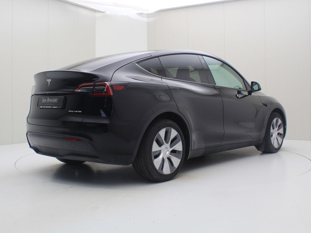 Tesla Model Y Tesla Model Y Long Range AWD 75kWh 351pk imagem 3