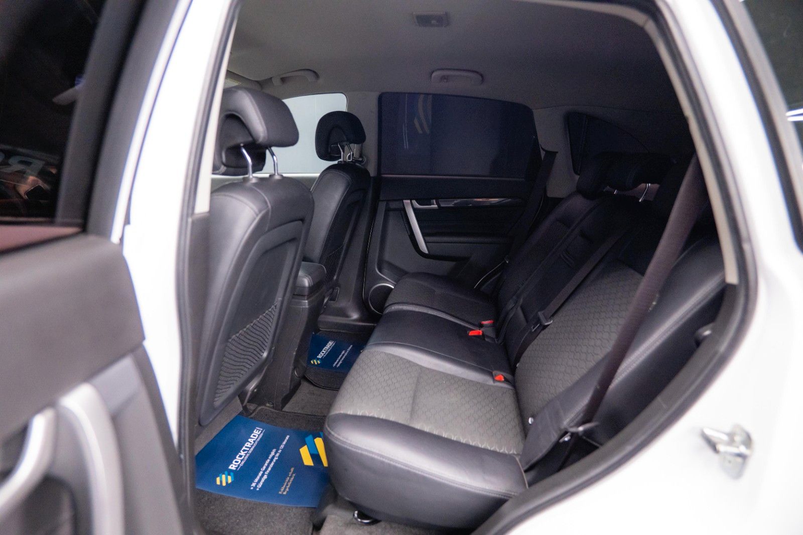 Fahrzeugabbildung Chevrolet Captiva 2.2 D LT+ 2WD Sport | 7 Sitze | 19 Zoll