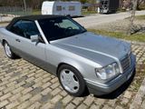 Mercedes-Benz A124 Cabrio / W124  - Mercedes-Benz E-Class: Cabrio, W124