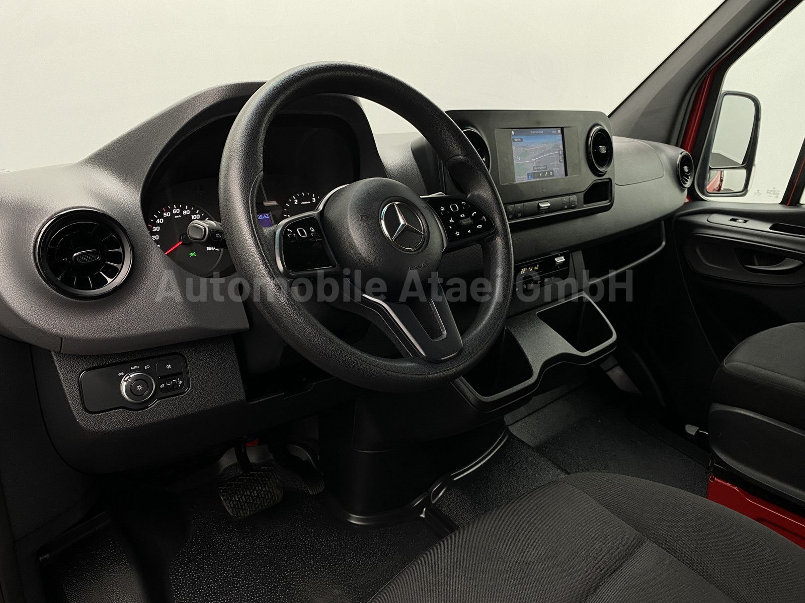Fahrzeugabbildung Mercedes-Benz Sprinter 214 Tourer Aut. *Rollstuhl-Rampe* (1044