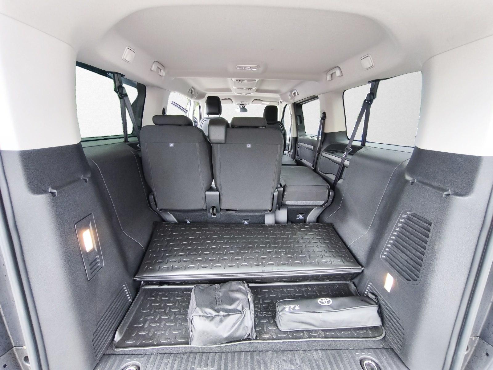 Toyota Proace Verso 2,0 Team-D Autom. *SHZ NAVI LHZ*