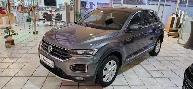 Volkswagen T-ROC Sport 1,5TSI DSG RFK APP ACC el.Heckkl