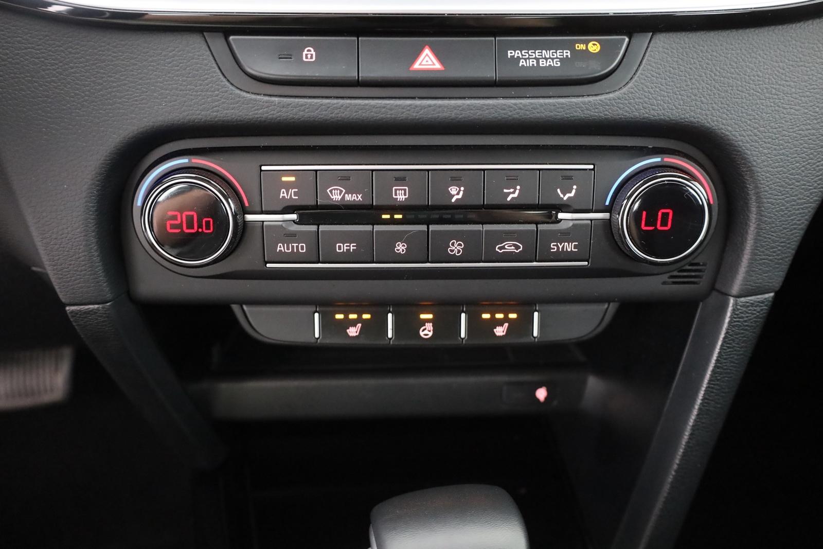 Kia Ceed SW 1.6 CRDi DCT7 LED Navi Kamera AHK ACC