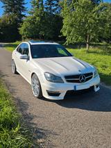 Mercedes-Benz C 63 AMG V-max offen, Rückfahrkamera... - Mercedes-Benz: R 63