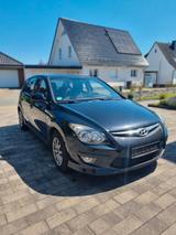 Hyundai i30 1.6 CRDi 66 kW Classic Classic - Hyundai i30 aus 2010 mit Diesel-Antrieb