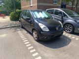 Nissan Pixo 1.0 68 PS Automatik - scheckheftgepflegte Nissan Pixo