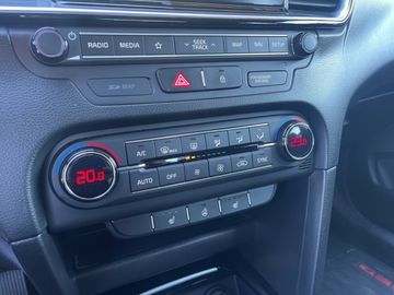 Kia Ceed 1.4 GDI Spirit LED NAVI DACH KLIMAAUTOMATIK