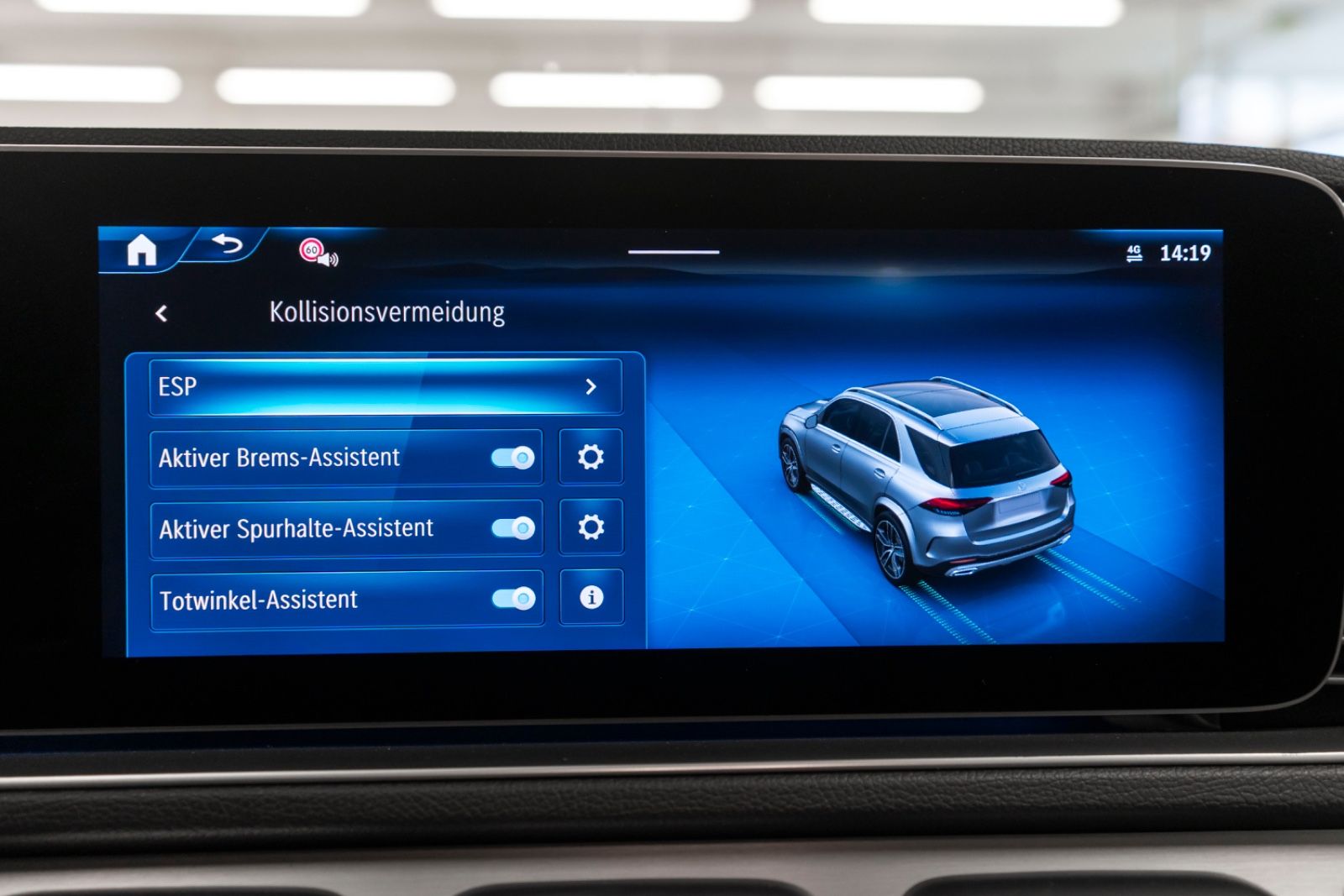 Fahrzeugabbildung Mercedes-Benz GLE 350de 4Matic AMG 3D KAM BURMESTER ACC LUFT