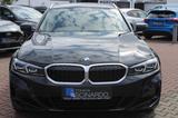 BMW 318 d Touring *Navi*LiveCockpit Plus*RFK*LED* - gebrauchte BMW 318 aus dem Jahr 2023