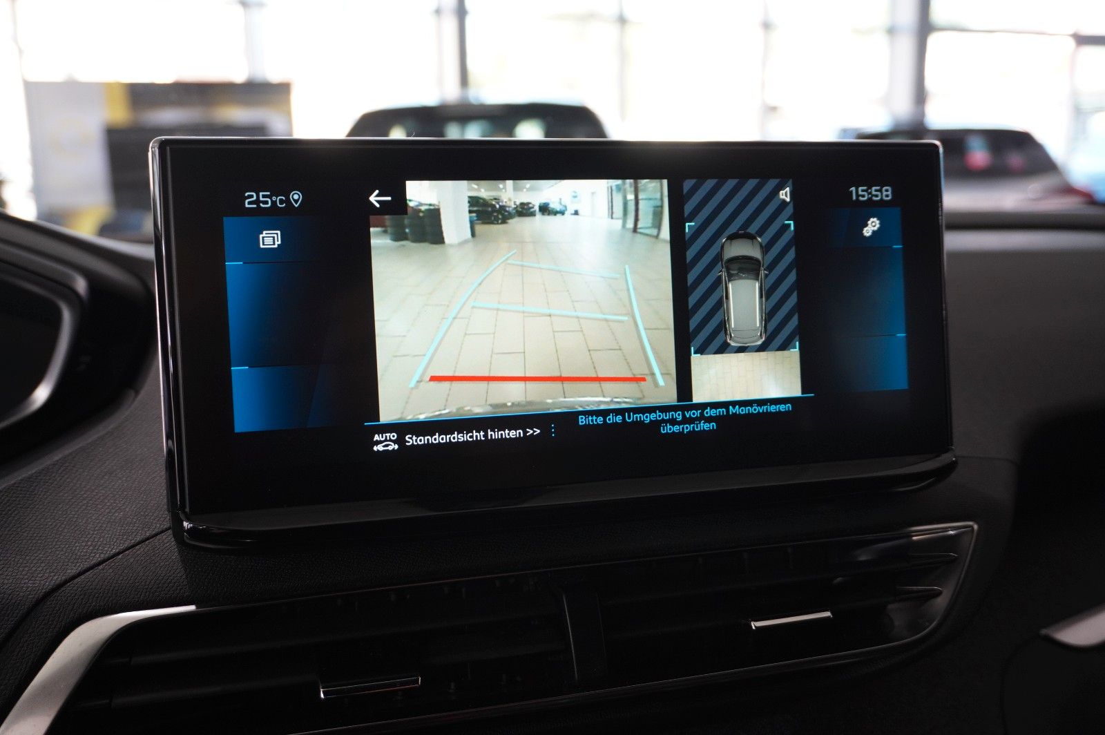 Fahrzeugabbildung Peugeot 3008 1.2T ALLURE PACK NAVI/LED/KAMERA/SPORT/DAB+