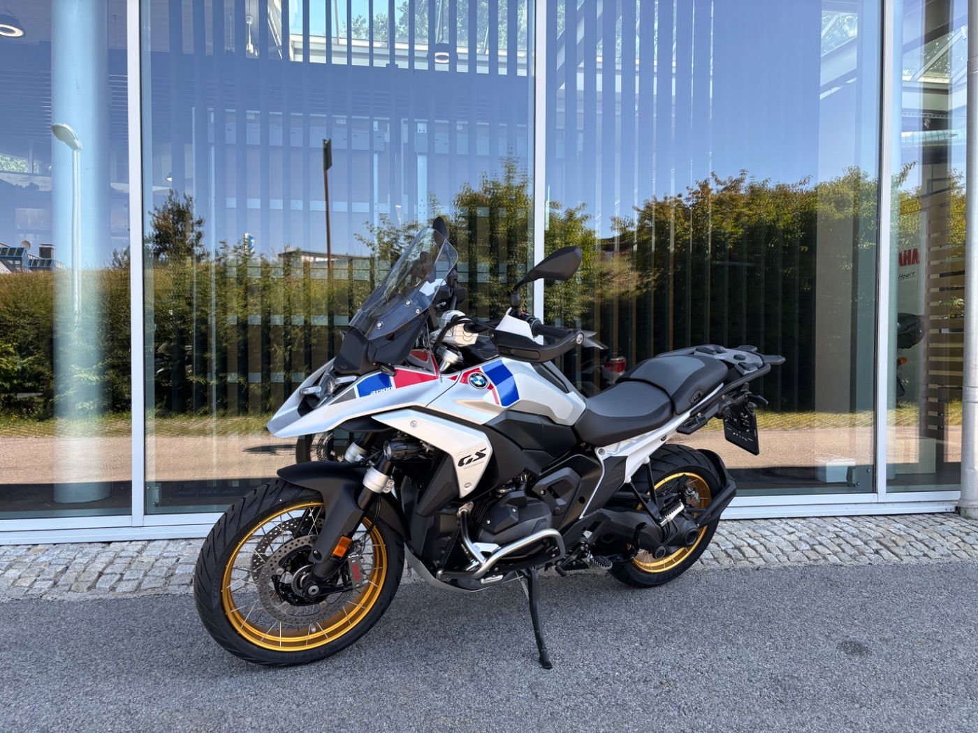 Fahrzeugabbildung BMW R 1300 GS Trophy 5 Pakete ASA Enduro-Paket
