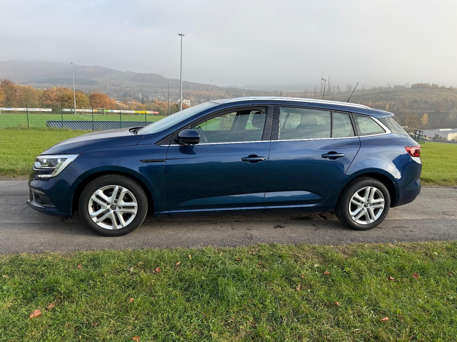 Renault Megane IV Grandtour Business Edition, миниатюра 3