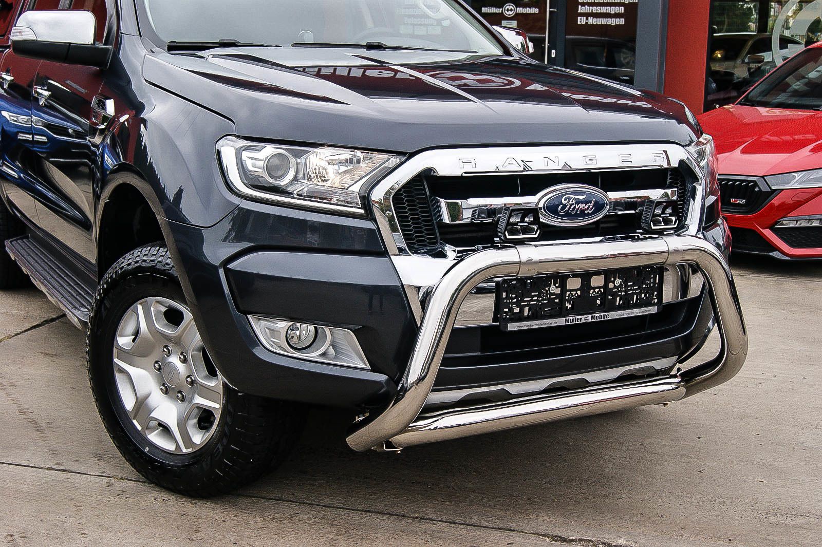 Fahrzeugabbildung Ford Ranger Limited 2.2 Doka 4x4 HARDTOP OFFROAD AHZV