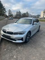 BMW 318d mit 8xReifen & neue. TÜV - BMW: Xr